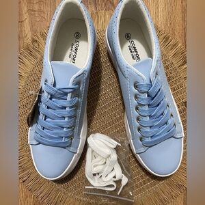 Light blue Lace Up Platform Sneakers Fashion Shoes Woman's Size 8
